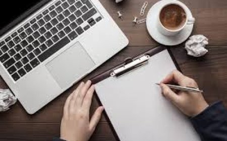 The Role of AI in Enhancing Online Class Experiences