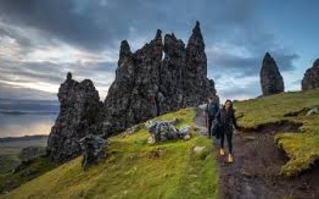 Why Do Tourists From All Over the World Love to Visit Scotland?