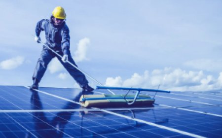 Solar Panel Cleaning Services: Maximize Energy Efficiency with a Spotless Shine