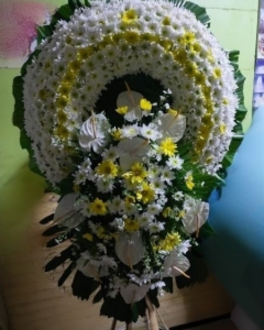 Express Your Condolences with Flowers in the Philippines – Order Online Today